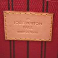 Louis Vuitton Pochette Métis 25 aus Canvas in Braun