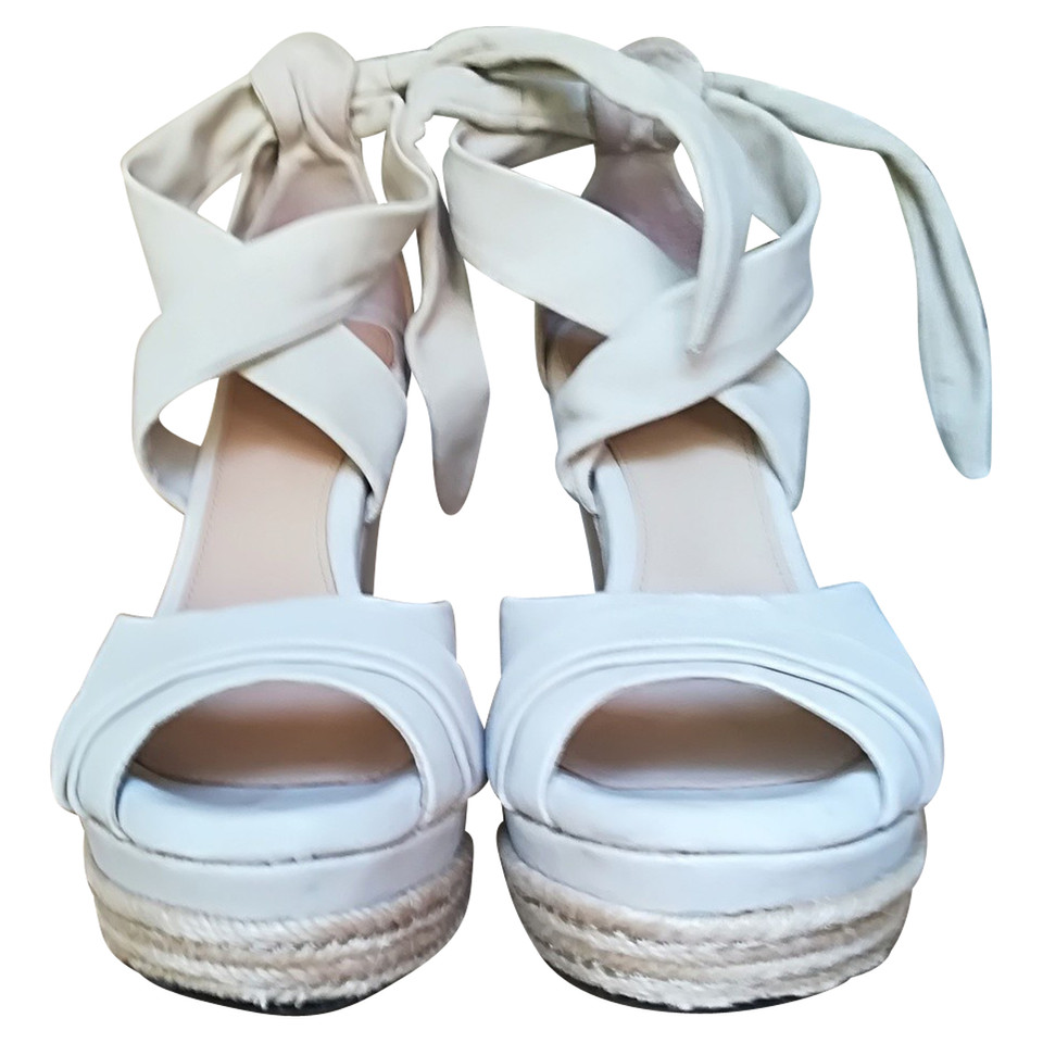 Ugg Australia Sandalen aus Wildleder in Weiß