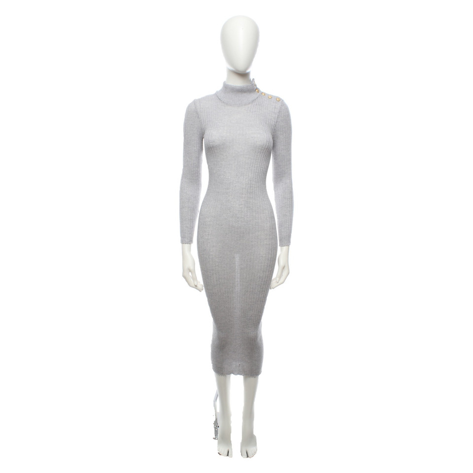 Balmain Kleid aus Wolle in Grau