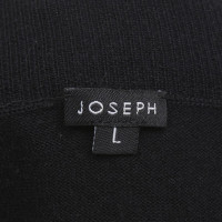 Joseph Jurk in sweater optica