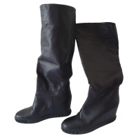 Casadei Stiefel aus Leder in Schwarz