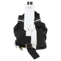 Ferre Zaino crossbody in bianco / nero