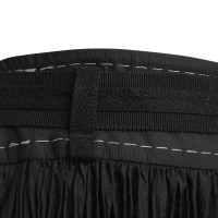 Strenesse Blue Pleated skirt in black