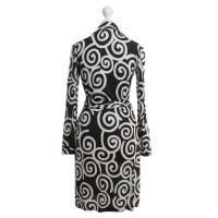 Diane Von Furstenberg Silk dress in black / white