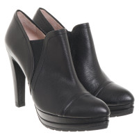 Pura Lopez Ankle boots in black