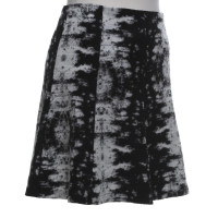 Sandro skirt in black and white