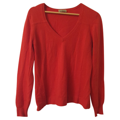 Closed Top Cashmere in Red