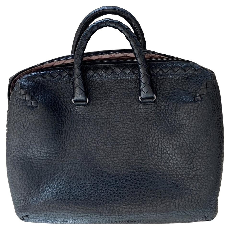 Bottega Veneta Handtasche aus Leder in Schwarz