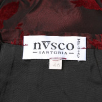 Nusco Suit in Bordeaux