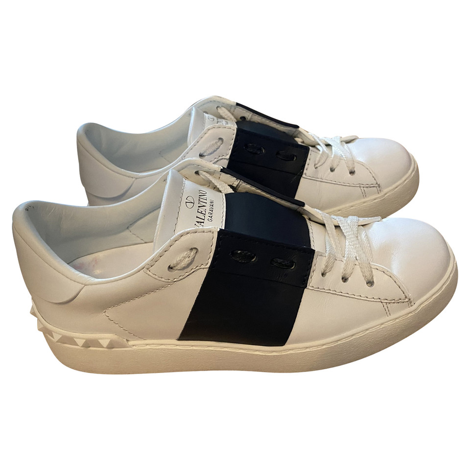 Valentino Garavani Lace-up shoes Leather in White