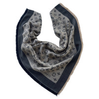 Louis Vuitton Monogram Tuch Silk