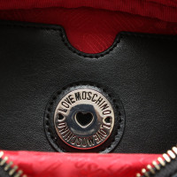 Moschino Love Handtasche aus Leder in Schwarz