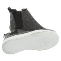 Closed Ankle boots in Grey