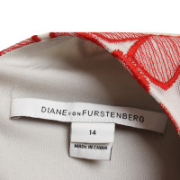 Diane Von Furstenberg abito di pizzo in rosso