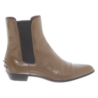 Tod's Ankle boots Patent leather in Brown