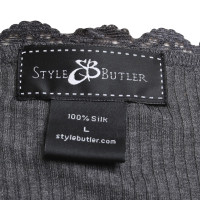 Style Butler top with top details