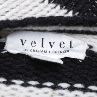 Velvet Pullover mit Streifenmuster