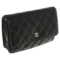 Chanel "Wallet On Chain" in black