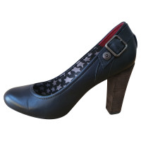 Tommy Hilfiger Pumps/Peeptoes Leather in Black