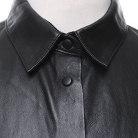Closed Top Leather in Black