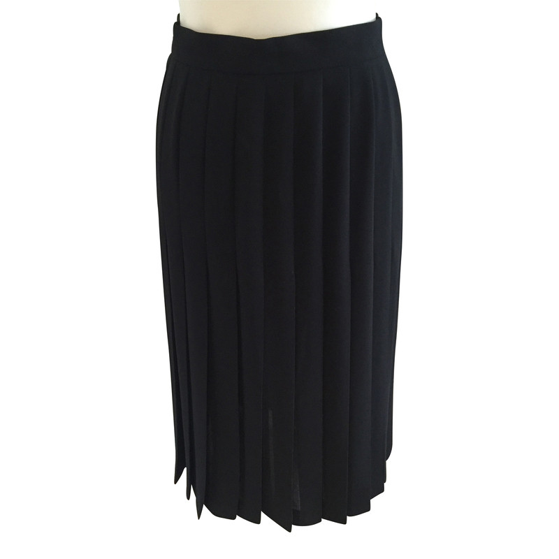 Escada Pleated skirt