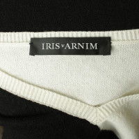 Iris Von Arnim Combination of sweater and scarf
