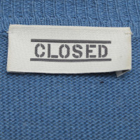 Closed Cardigan in Blue