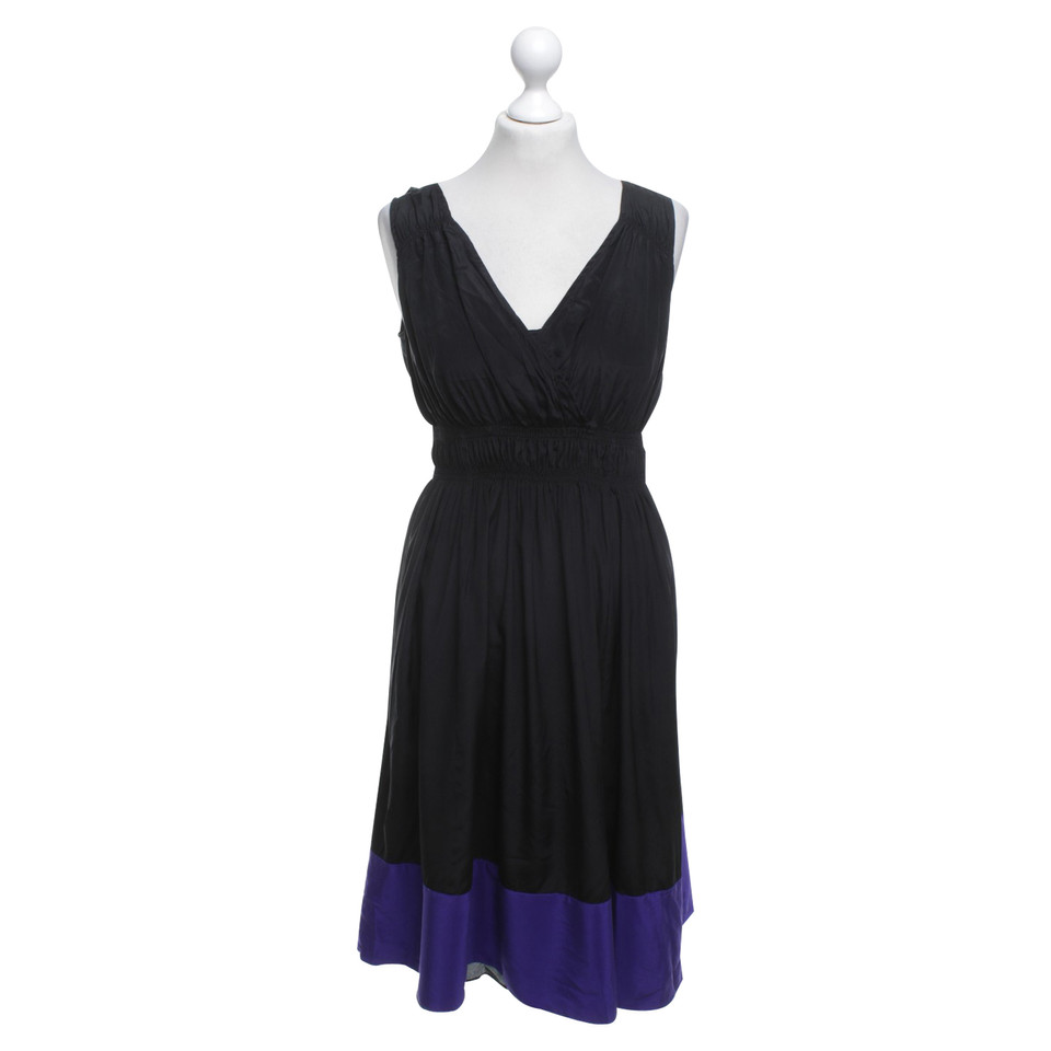 Dkny Kleid in Schwarz/Violett