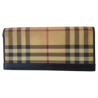 Burberry Wallet with nova check pattern