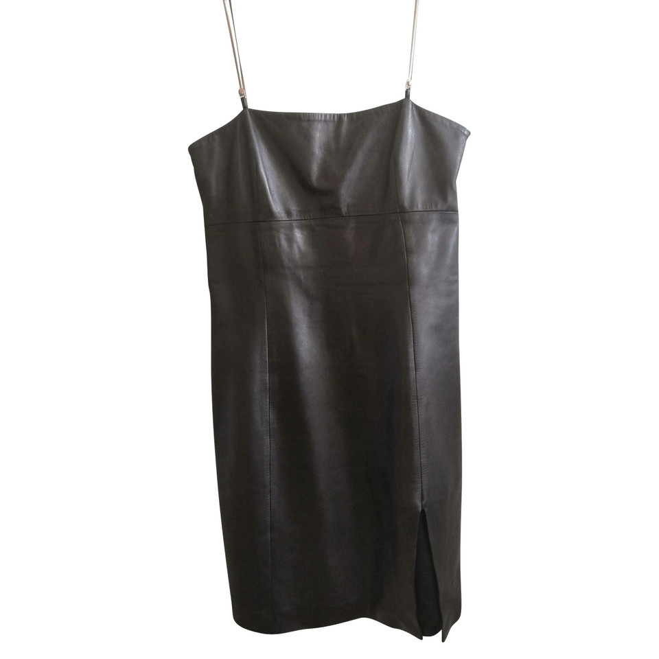 Versace Kleid aus Leder in Schwarz