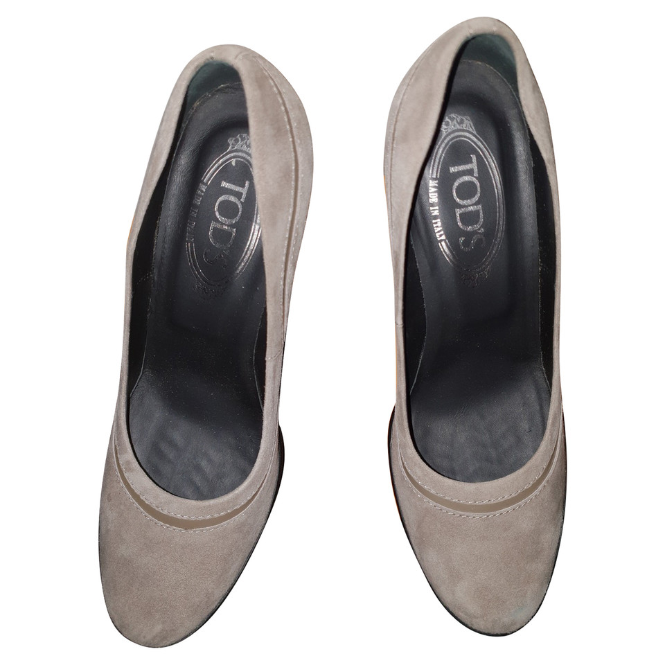 Tod's Pumps/Peeptoes Suede in Grey