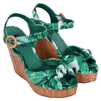 Dolce & Gabbana Chaussures compensées en Soie en Vert