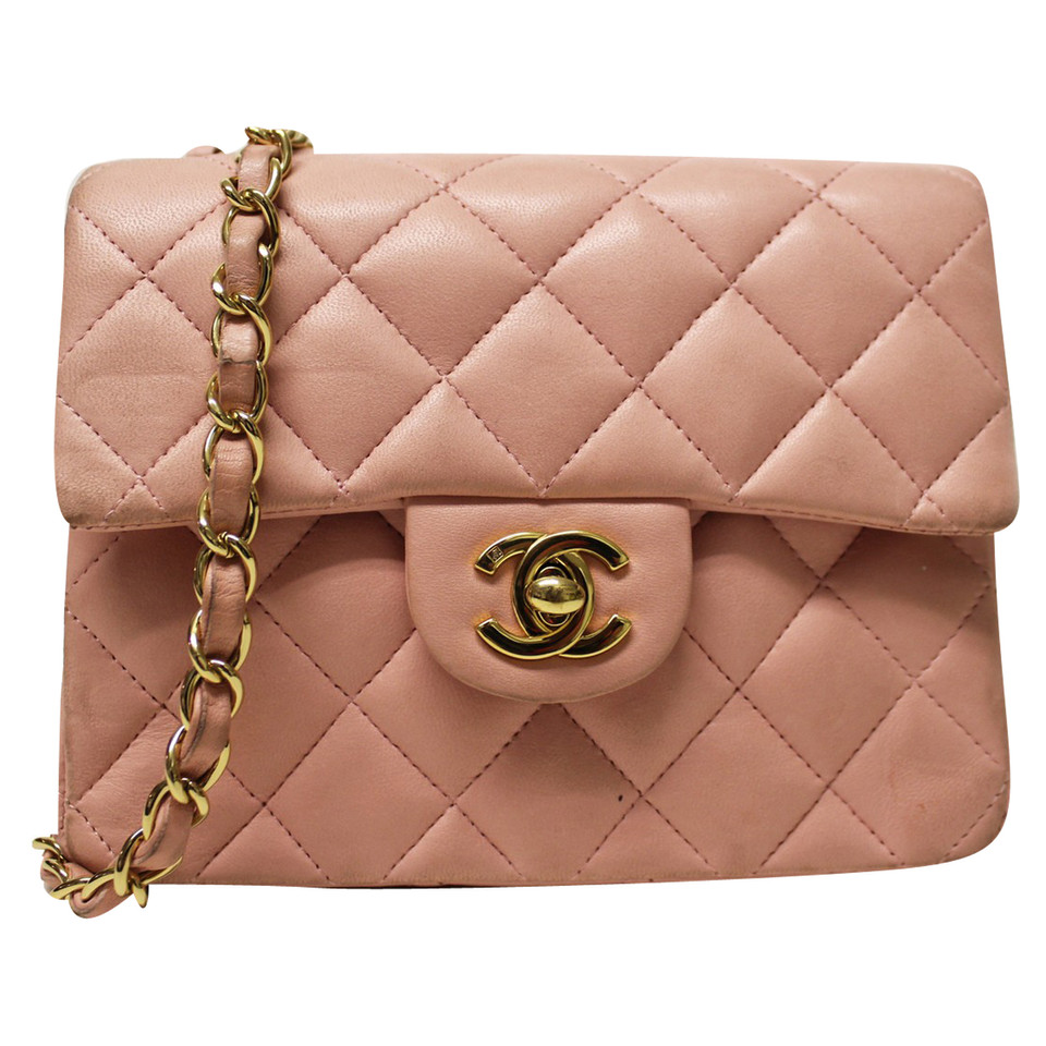 Chanel Clutch Bag Leather in Pink