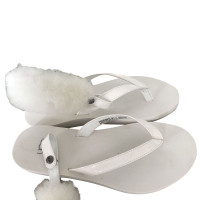 Ugg Australia Sandalen in Weiß