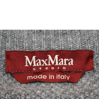 Max Mara Maglione a collo alto in grigio