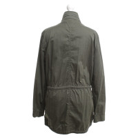 Closed Oversize parka in olive