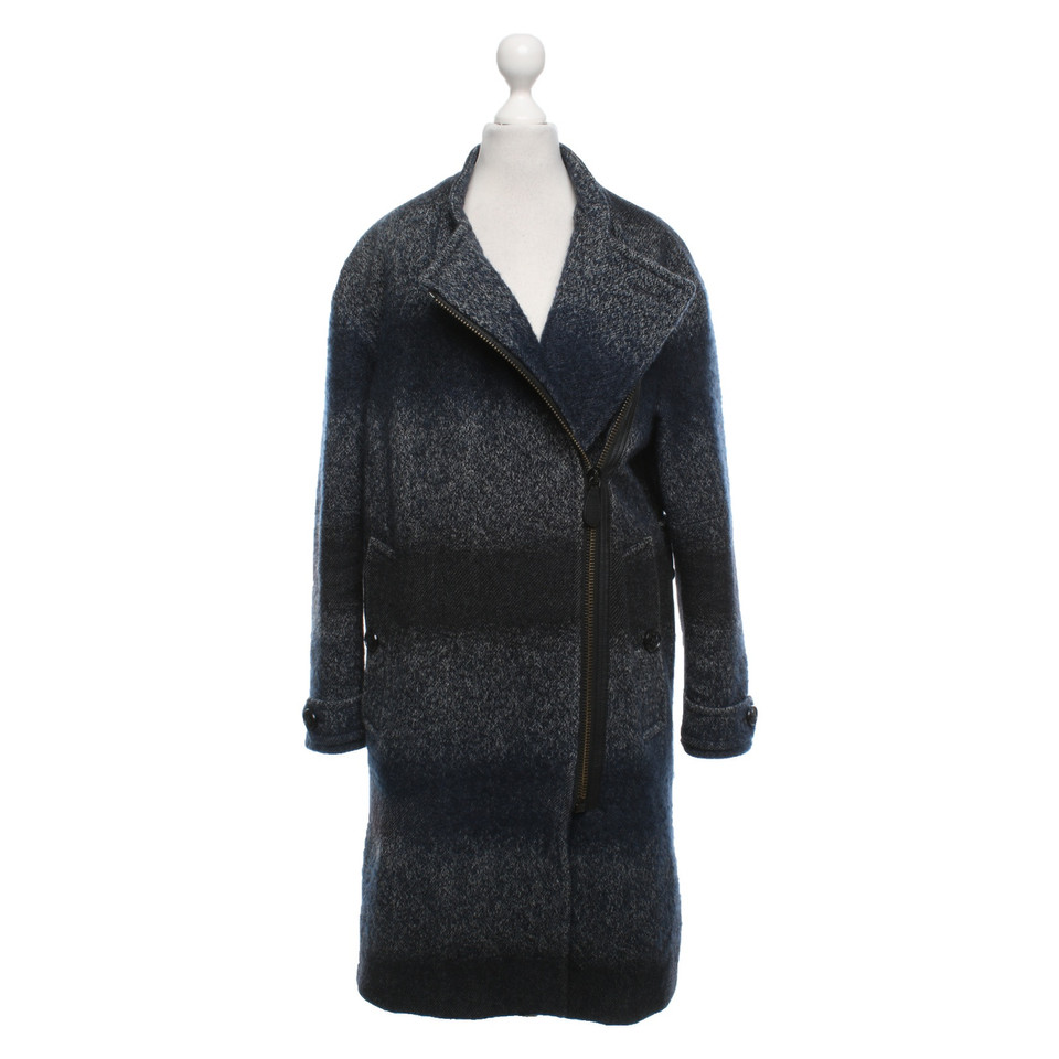 Burberry Giacca/Cappotto in Blu