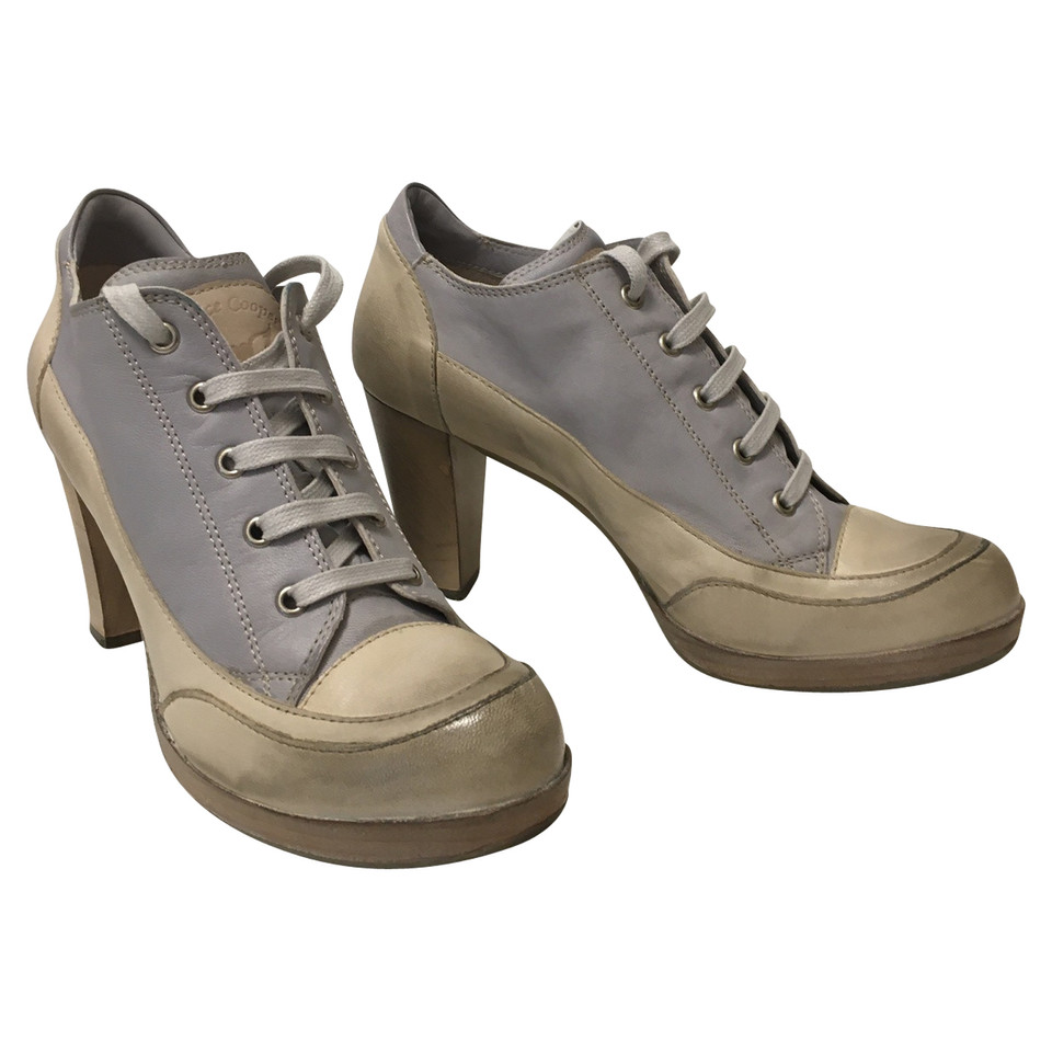 Candice Cooper Veterschoenen Leer in Beige