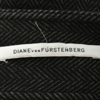 Diane Von Furstenberg skirt in black / grey