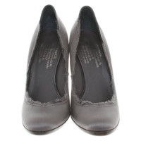 Pedro Garcia pumps in grey