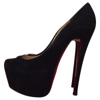 Christian Louboutin Pompes Suede