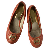 Michael Kors Slipper/Ballerinas aus Leder in Orange