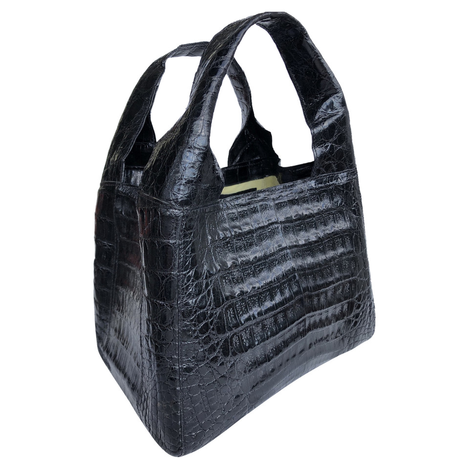 Nancy Gonzalez Handtasche aus Leder in Schwarz