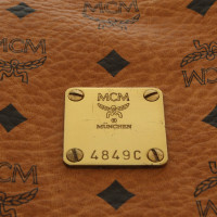 Mcm Reisetasche aus Canvas in Braun