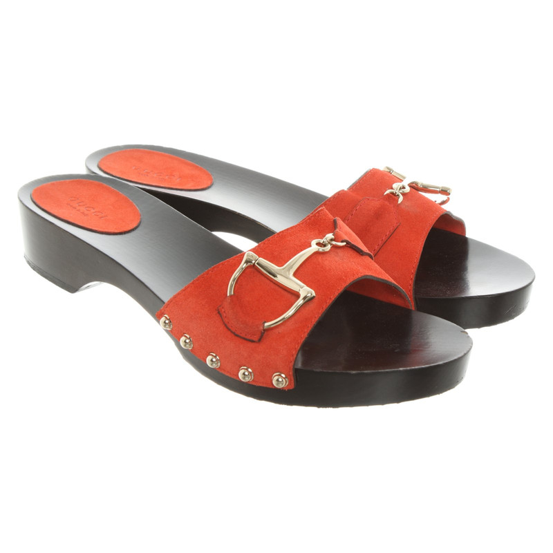 Gucci Sandals Suede in Red - Second 