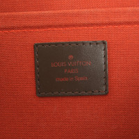 Louis Vuitton Ribera MM aus Canvas