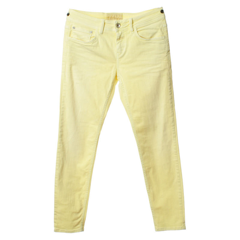 Closed Jeans in light yellow 