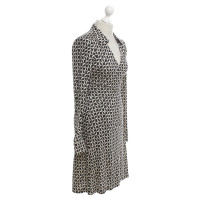 Diane Von Furstenberg Wrap dress in black and white
