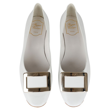 Roger Vivier Pumps/Peeptoes Leather in White