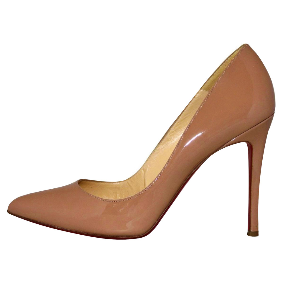 Christian Louboutin Pigalle aus Lackleder in Nude